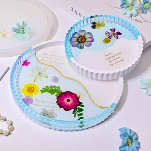 แม่พิมพ์ซิลิโคนทรงกลมลายทาง DM1186 สำหรับทำถาดเก็บของ แม่พิมพ์เรซิ่นอีพ็อกซี่รูปวงรีสำหรับทำจานปูนปลาสเตอร์ ของตกแต่งบ้าน - Product Image 5