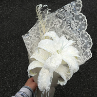 Buket Bunga Lily Premium dengan Renda, Bunga Artifisial Realistis, Rangkaian Bunga Buatan Tangan, Bunga Sutra, Hadiah Ulang Tahun dan Qixi