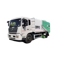 Camion balayeuse avec moteur de 210 CV et jets haute pression pour éliminer l'huile, la gomme et les résidus de pneus - Modèle Euro 6
