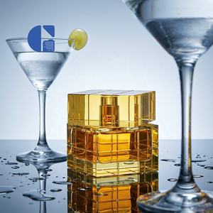 GaoChuang Flacone <span class=keywords><strong>di</strong></span> Profumo Ispirato al <span class=keywords><strong>Cubo</strong></span> <span class=keywords><strong>di</strong></span> <span class=keywords><strong>Rubik</strong></span> 100ml, Bottiglia in Vetro Cristallo Trasparente <span class=keywords><strong>Bianco</strong></span> Multisfaccettato, Confezione <span class=keywords><strong>di</strong></span> Lusso - Product Image 1