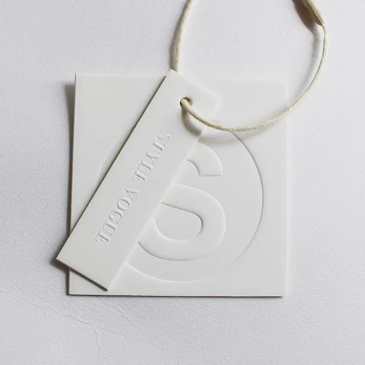 Design personalizado Impressão Papel Embossed Packaging Tags etiqueta papel reciclado