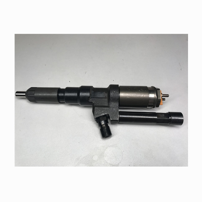 High Quality Diesel Engine Fuel Injector 095000-0285 Common Rail Fuel Injector 23910-1136 23910-1135 For HINO