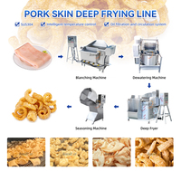 Ligne industrielle de friture de peaux de porc, machine à frire les nuggets de poulet et les frites d'oignon, ligne de traitement des peaux de porc frites