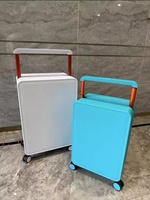 Valise de voyage à poignée large et tige de traction centrale, avec roulettes pivotantes et serrure TSA, idéale pour les voyages de loisirs et d'affaires