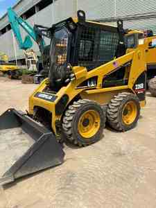 Cargadoras Usadas Cat 226b, Minicargadora de Segunda Mano Caterpillar 226b 226 246, Cargadora de Dirección Deslizante con Accesorio de Barrena, Certificación CE - Product Image 5