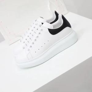 Calzado Deportivo de Diseño Original de Lujo Personalizado 2026 para Hombre y Mujer, Calzado Casual Moderno y Cómodo para Hombre y Mujer - Product Image 3