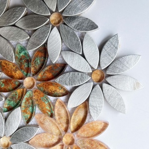 Azulejos Decorativos de Cerámica Modernos con Forma de Flor, Color Naranja, Resistentes al Agua, para <span class=keywords><strong>Cocina</strong></span>, Paredes, Hotel, Sala de Estar y Baño - Product Image 3