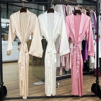 Robes de mariée en soie satinée de luxe de haute qualité pour femmes, robe de matin, peignoir de spa, robe longue avec poches, robe de mariée, robe de demoiselle d'honneur