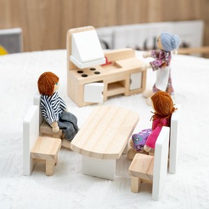 Nouveaux produits en gros : Ensemble d'accessoires de meubles de maison de poupée en bois Montessori pour filles, jouets de jeu d'imitation - Product Image 4