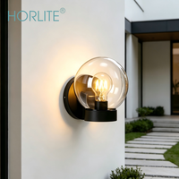 Lampe murale extérieure décorative en verre sphérique transparent avec base en ABS noir et blanc, E27, pour porche, cour, villa
