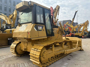 Bulldozer d'occasion Bulldozer sur chenilles Caterpillar D6G importé d'origine du Japon avec une forte puissance en vente - Product Image 4