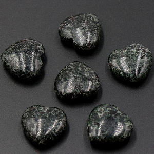 Cristaux de quartz en forme de cœur gonflé en agate folle faits à la main HY, cadeaux d'<span class=keywords><strong>amour</strong></span> pour la guérison, vente en gros de pierres précieuses, décorations de cœur - Product Image 4