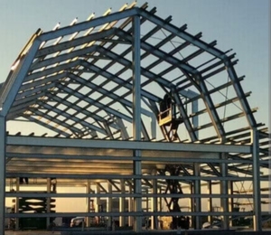 Structure <span class=keywords><strong>en</strong></span> acier de cadre de pignon léger célèbre chinois moderne pour la fondation de cadre <span class=keywords><strong>en</strong></span> acier de construction de plans de construction de maison - Product Image 3