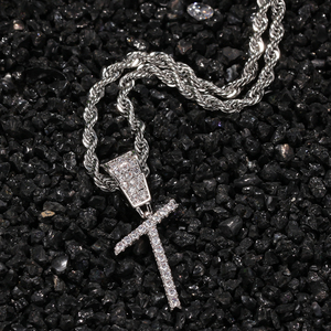 Iced Out Bling Trang Sứ<span class=keywords><strong>c</strong></span> <span class=keywords><strong>T</strong></span>ên Kim <span class=keywords><strong>C</strong></span>ương <span class=keywords><strong>T</strong></span>ùy Chỉnh Thư CZ <span class=keywords><strong>A</strong></span> <span class=keywords><strong>B</strong></span> <span class=keywords><strong>C</strong></span> D E F <span class=keywords><strong>G</strong></span> <span class=keywords><strong>H</strong></span> <span class=keywords><strong>I</strong></span> J K Z 26 Chữ <span class=keywords><strong>M</strong></span>ặ<span class=keywords><strong>t</strong></span> Dây Chuyền Vòng <span class=keywords><strong>C</strong></span>ổ Trang Sứ<span class=keywords><strong>c</strong></span> Cho Nam Giớ<span class=keywords><strong>i</strong></span> Phụ Nữ - Product Image 3