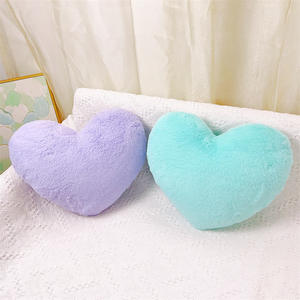 Almohada en forma de corazón amorosa de felpa al por mayor cojín en forma de corazón súper suave para almohadas de cojín de San Valentín - Product Image 2