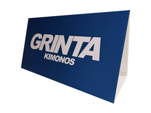 Tablero de exhibición triangular independiente de señal de evento Toblerone PVC impreso personalizado <span class=keywords><strong>para</strong></span> césped hecho de material plástico duradero - Product Image 3