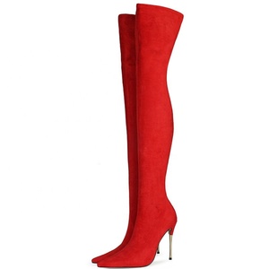 รองเท้าบูทผู้หญิงทรงโมเดิร์น สปริง 2021 แบบสวมสูงเหนือเข่า หัวแหลม ส้นสูงเรียว ผิวสัมผัสนุ่ม สำหรับใส่กลางแจ้ง ส้นสูง 12 ซม. - Product Image 5