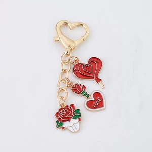 1PC Nouveau porte-clés en forme de cœur avec décorations colorées de fleurs, de <span class=keywords><strong>fruits</strong></span> et de raisins en alliage de zinc, cadeau de fête - Product Image 5