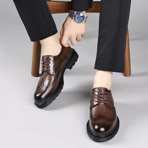 Nouvelles Chaussures Habillées Décontractées pour Hommes en Cuir Véritable Résistantes à l'Usure, Respirantes, Style Britannique, Souples et Légères – Collection Automne 2026 - Product Image 1