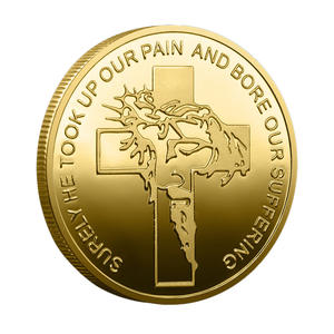 Koin Peringatan Tema Iman dari Paduan Seng Berlapis Dua Warna dengan Pola Salib Ayat Isaiah 53:6 Dia Mengambil Kesakitan Kita - Product Image 2