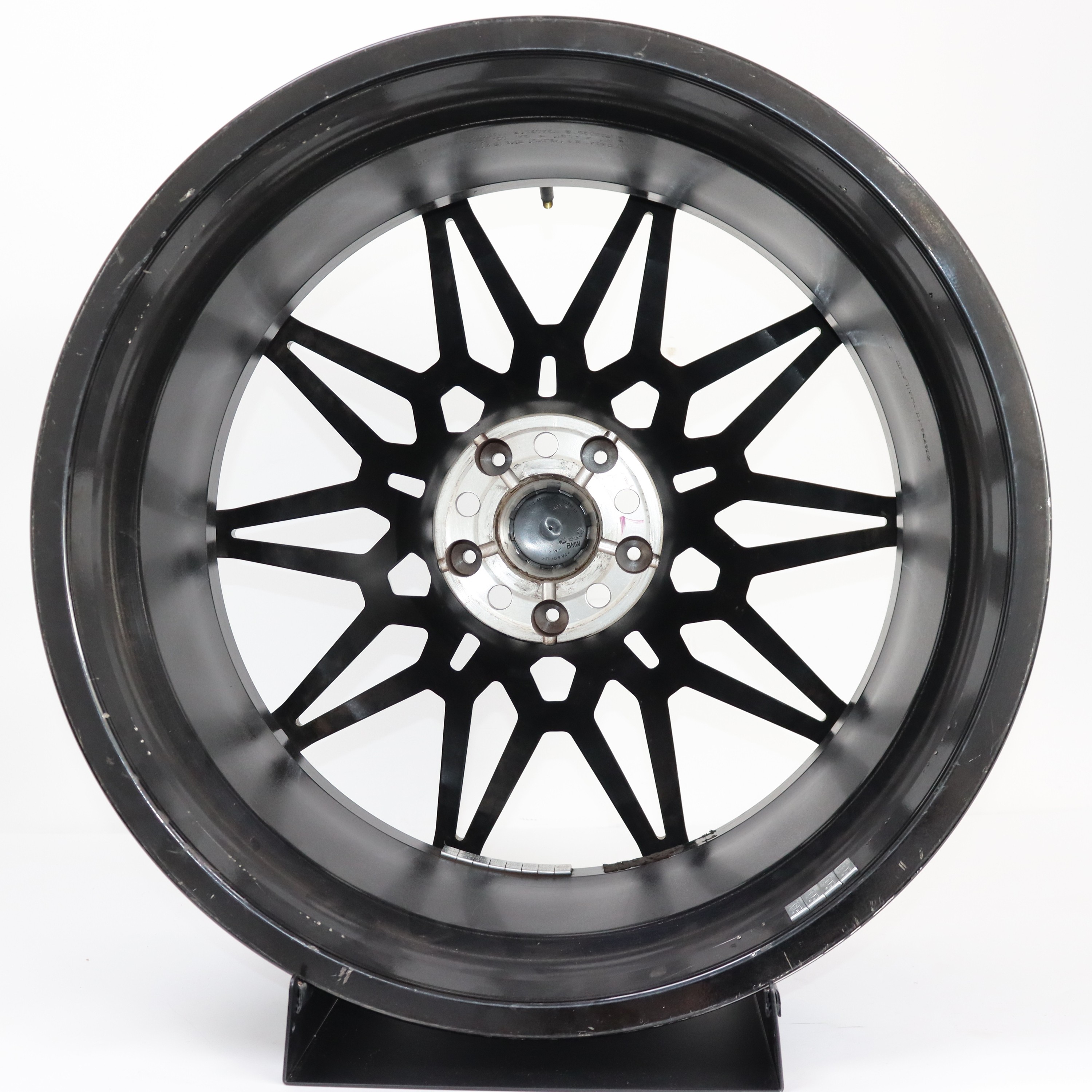 Xywheel X4M 21 Inch Forged Wheels - 9.5J ET31 & 10J ET39 for