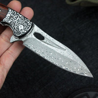 Vaste état vente en gros VG-10 lame en acier damas manche en bois couteau de poche pliant de camping