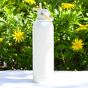 750ml Soft Touch Insulated Water <b>Bottle</b> Dustproof <b>Straw</b> Lid 25oz Double Wall Stainless Steel Vacuum Travel <b>Bottle</b> for Car - Product Image 1