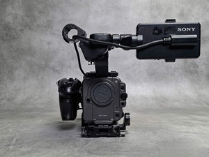Cámara de Cine Profesional Sony <span class=keywords><strong>FX6</strong></span> 4k 120P Full-frame - Product Image 2