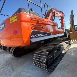 Machinerie lourde d'occasion, excavatrice sur chenilles Doosan DX300, bon prix, excavatrice Doosan DX300 d'occasion, pas cher à vendre - Product Image 6