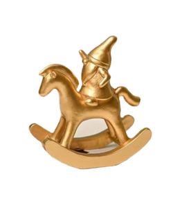 Resina adorna la estatua con lindos caballeros y enanos montando caballos. Un regalo de Gnomo para los amantes de los caballos Artesanías de resina - Product Image 1