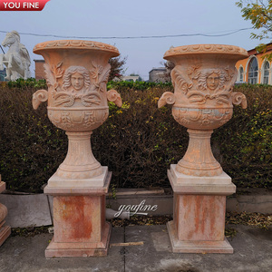 YOUFINE Coppia di Urne in Marmo Rosso Naturale Effetto Tramonto con Rilievo Floreale a Corno di Montone, Vaso in Pietra Intagliata con Piedistallo Quadrato per Giardino o Castello - Product Image 3