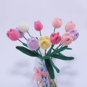 Rose éternelle avec fleur acrylique tricotée à la main, fleur au crochet, cadeaux de noël pour la saint-valentin pour les femmes