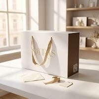 Boîtes cadeaux rigides en carton avec fermeture magnétique de luxe personnalisées, avec poignée en ruban