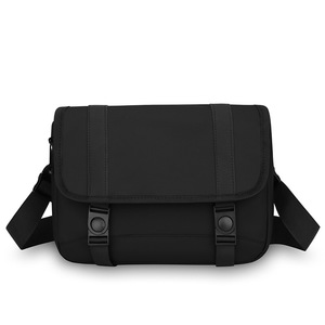 Sac messager en nylon bleu marine OEM en gros avec fermeture à boucle, petite taille, durable, pour usage quotidien, sac bandoulière - Product Image 4