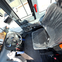 Mini-chargeuse sur pneus à couple élevé 9970 kg, 4x4, articulée, moteur diesel, roulement de moteur 92 kW pour la construction routière