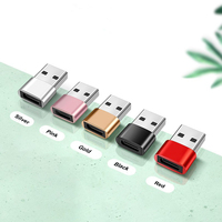 Adaptateur USB-C vers USB-A en alliage d'aluminium avec sortie CA pour iPhone 17 Pro Max, ordinateurs portables et téléphones mobiles
