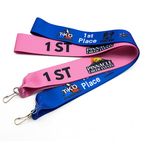 Lanière personnalisée en satin de polyester écologique pour présentoir de comptoir, idéale pour les badges nominatifs du personnel de vente au détail - Product Image 4