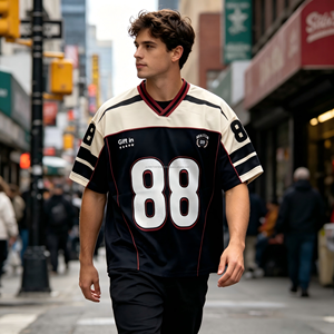 เสื้อยืดคอวีพิมพ์ลายแนวสตรีทสำหรับผู้ชายโอเวอร์ไซส์สไตล์เรโทรอเมริกันเสื้อยืดกีฬาสตรีทแบบลำลองผ้าตาข่ายสี่เหลี่ยมสี่เหลี่ยมสั้นสำหรับ3D งานตามสั่ง - Product Image 4