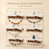 Collier pour animaux de compagnie en PU réglable avec chaîne perlée décorative pour chats et chiens