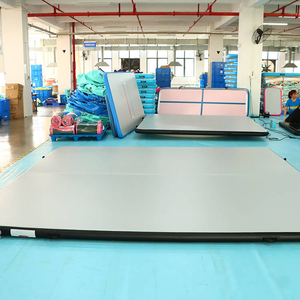 Tapete de Lucha Inflable Portátil Impermeable OEM, Tapete de Entrenamiento de Jitsu de PVC Plegable Antideslizante para Gimnasio en Casa - Product Image 1