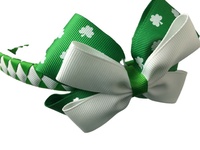 Serre-tête pour enfants pour la Saint-Patrick, avec nœud en ruban imprimé trèfle vert, accessoire de cheveux tressé pour fête des enfants