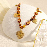 SUMMLY Automne Hiver Chaîne d'épissage de perles Pendentif en forme de cœur Collier en acier inoxydable plaqué or 18 carats Bijoux de mode