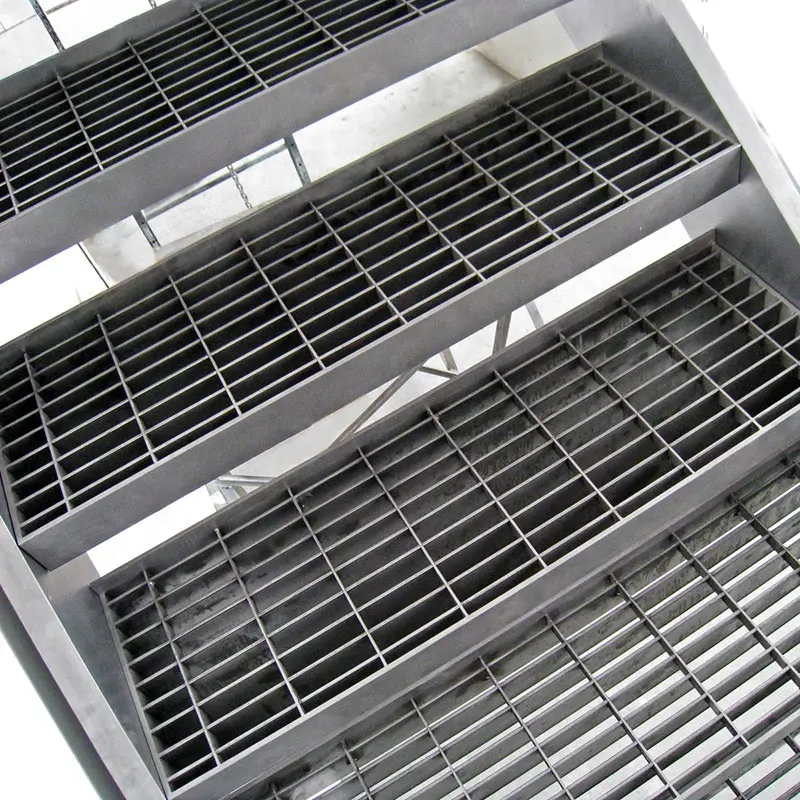 Nouveautés Grade 304 Grille de sol en acier inoxydable Caillebotis pour marches d'escalier