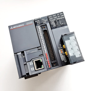 คอนโทรลเลอร์อุตสาหกรรม Mitsubishi L Series Plc L26Cpu-Bt 256 I/O 240 V อินเทอร์เฟซ Rs485 - Product Image 3