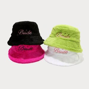 Chapeau Bob Chaud d'Extérieur Automne-Hiver, Nouveau Chapeau de Pêcheur avec Broderie Personnalisée Lettres de la Mariée, Robe de Mariage Tendance - Product Image 1