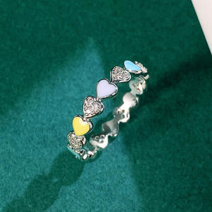 Bague éternelle en forme de cœur F1614 avec émail et pierres naturelles serties pavé, bijou unisexe tendance, cadeau - Product Image 1