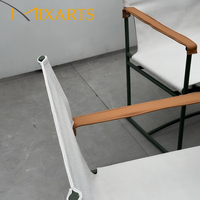 Ensemble table et chaises de repas d'extérieur moderne, portable et léger, avec structure en aluminium, accoudoirs en cuir et tissu imperméable, pour parcs, stations balnéaires et écoles