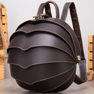 <span class=keywords><strong>Sac</strong></span> <span class=keywords><strong>à</strong></span> <span class=keywords><strong>dos</strong></span> d'école en cuir véritable unisexe style scarabée <span class=keywords><strong>chic</strong></span> vintage pour hommes fermeture <span class=keywords><strong>à</strong></span> glissière unique pour le voyage et l'extérieur - Product Image 1