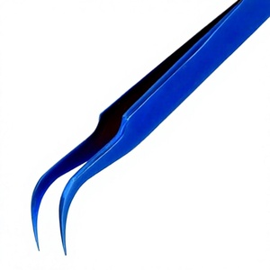 Pince à épiler pour sourcils DANTRIC IMPLANTS, pointe bleue pointue, acier inoxydable, modèle 89910, design moderne et durable pour une épilation précise - Product Image 4