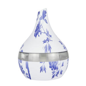 YX-041 Color Scheme USB <b>Humidifier</b> 300ml Home Use With Floral Design - Product Image 3